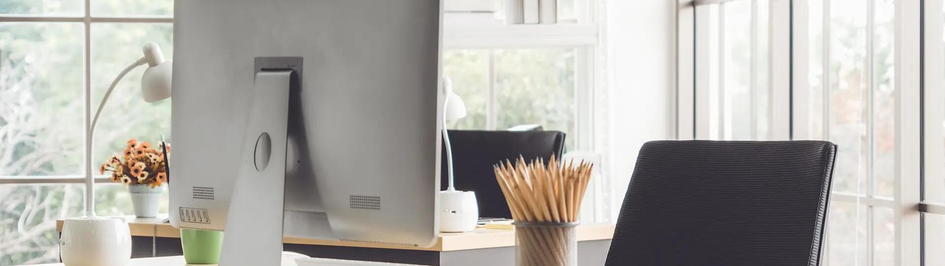 02-homeoffice_laptop_tisch_0303-1920