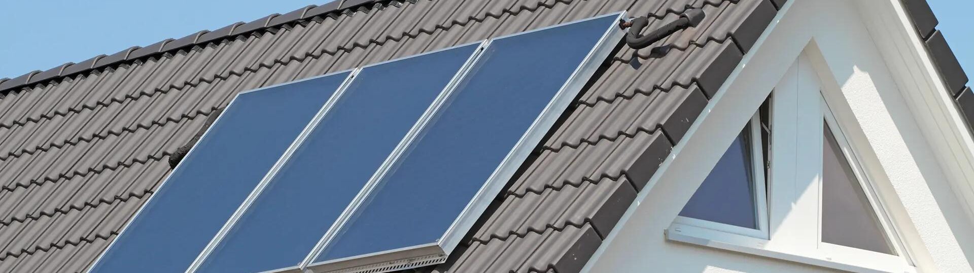 02-solar_photovoltaikanlage_dach_0195-1920